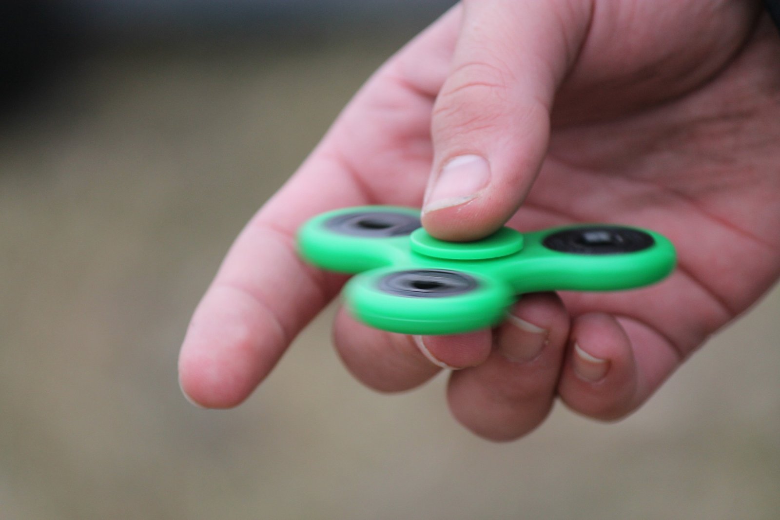 fidget-spinner-2377408_1920